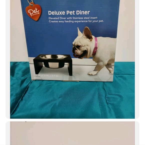 New Pet Central Deluxe Elevated Pet Diner Stainless Steel Bowl 800ml - Picture 2 of 2